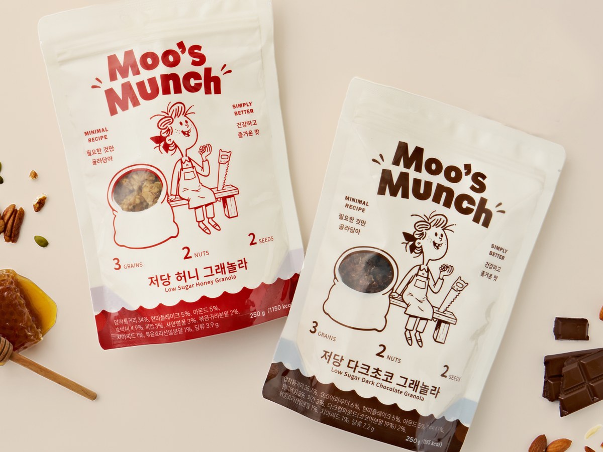 무스먼치 저당 허니 그래놀라 · 저당 다크초코 그래놀라 패키지 화보